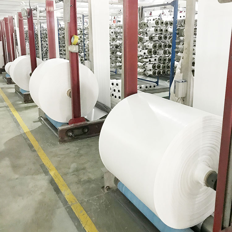 PP woven fabric roll PP woven fabric roll